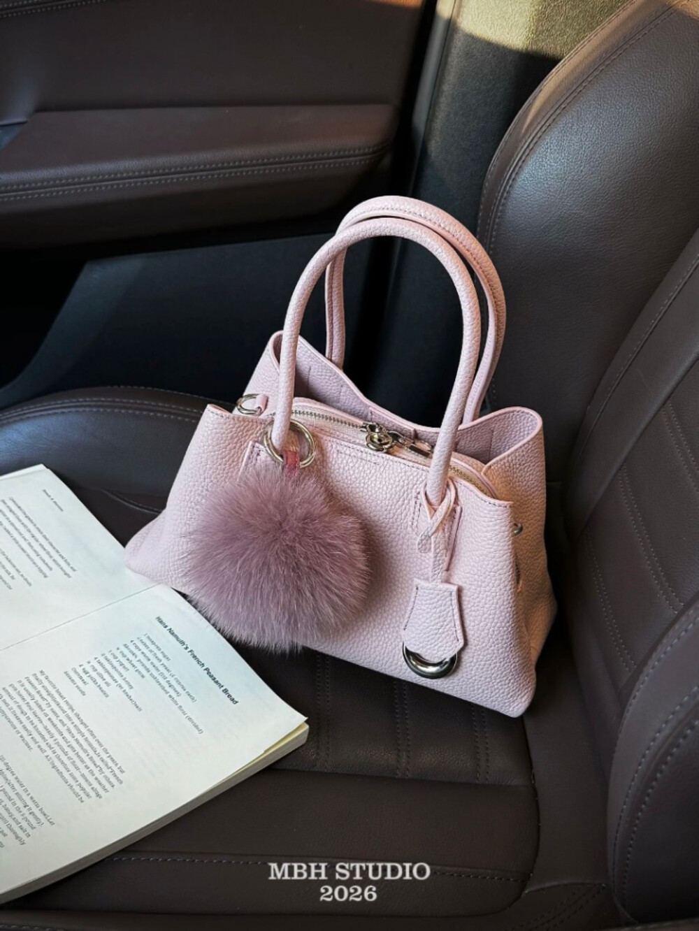 MBH 2026 Early Spring Top Layer Cowhide Litchi Grain Garden Handbag Small Niche Design - Image 3