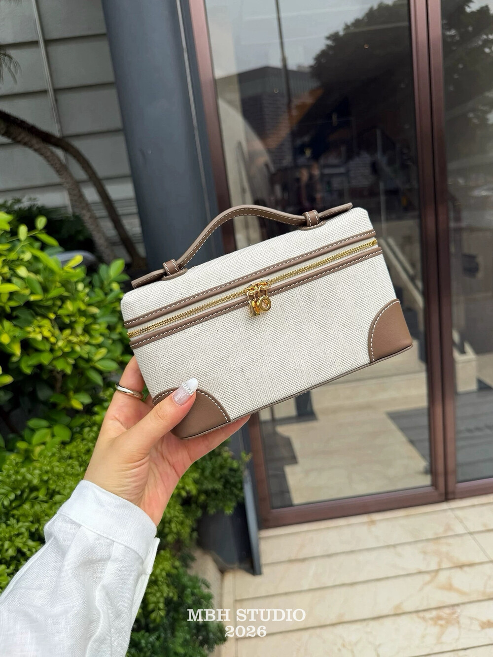 MBH Linen and Top-Grain Leather Vintage Old Money LP Lunch Box Bag Handbag Crossbody with Shoulder Strap