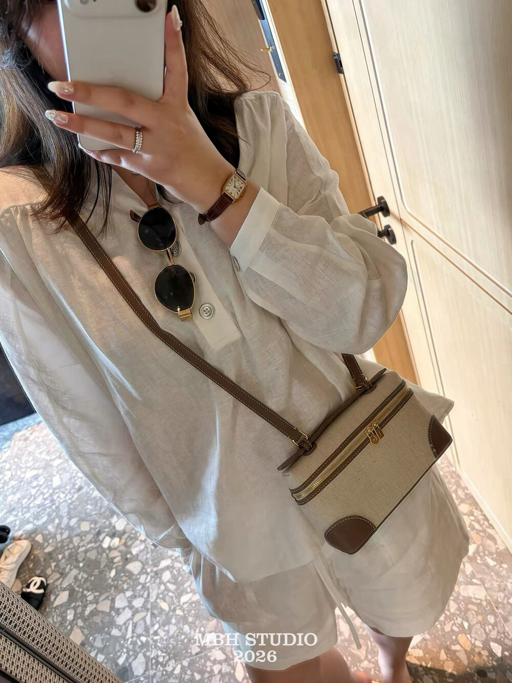 MBH Linen and Top-Grain Leather Vintage Old Money LP Lunch Box Bag Handbag Crossbody with Shoulder Strap - Image 4