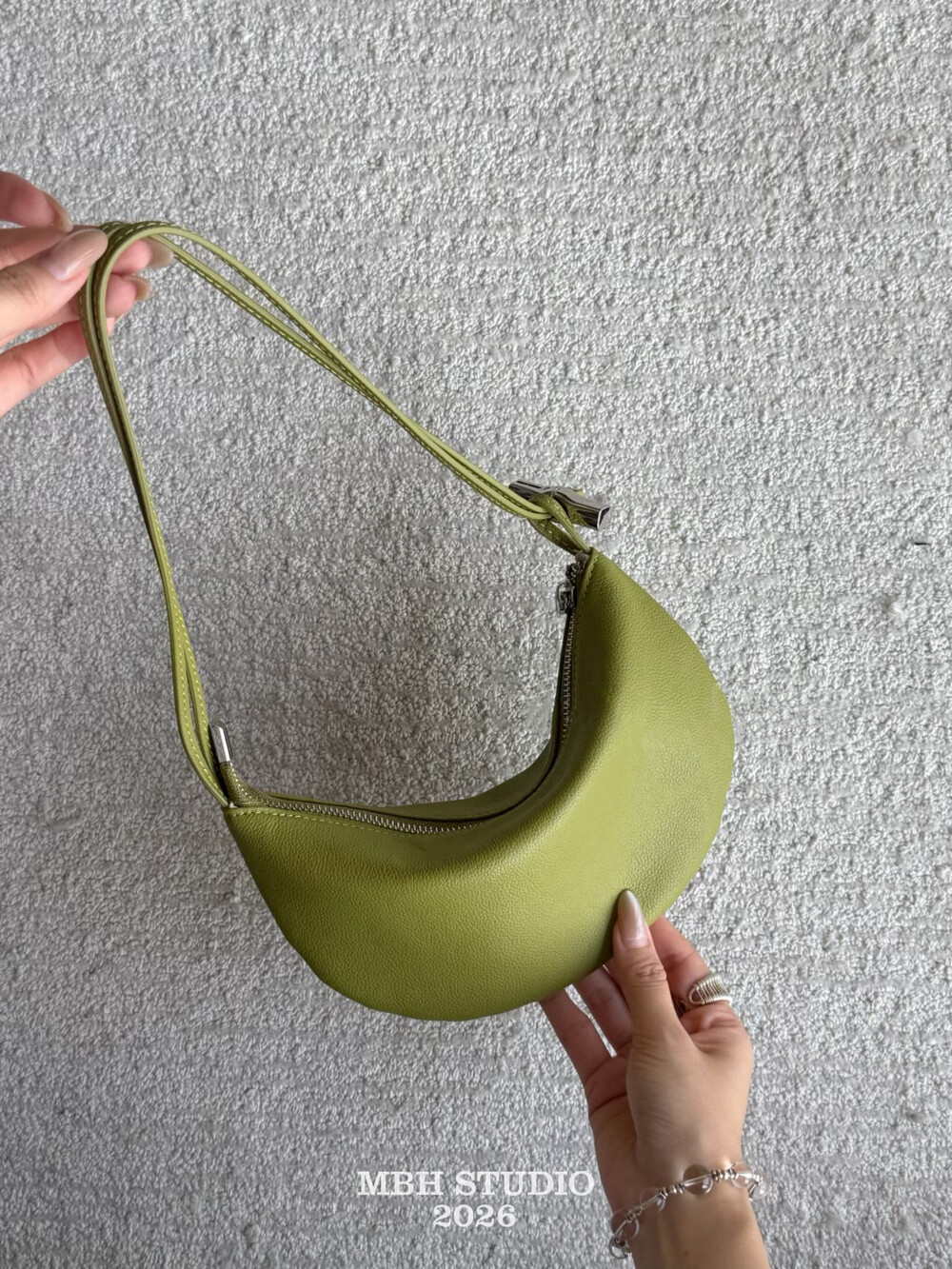 MBH French Slouchy Top Layer Cowhide Crescent Shoulder Bag Summer Versatile Underarm Bag - Image 3