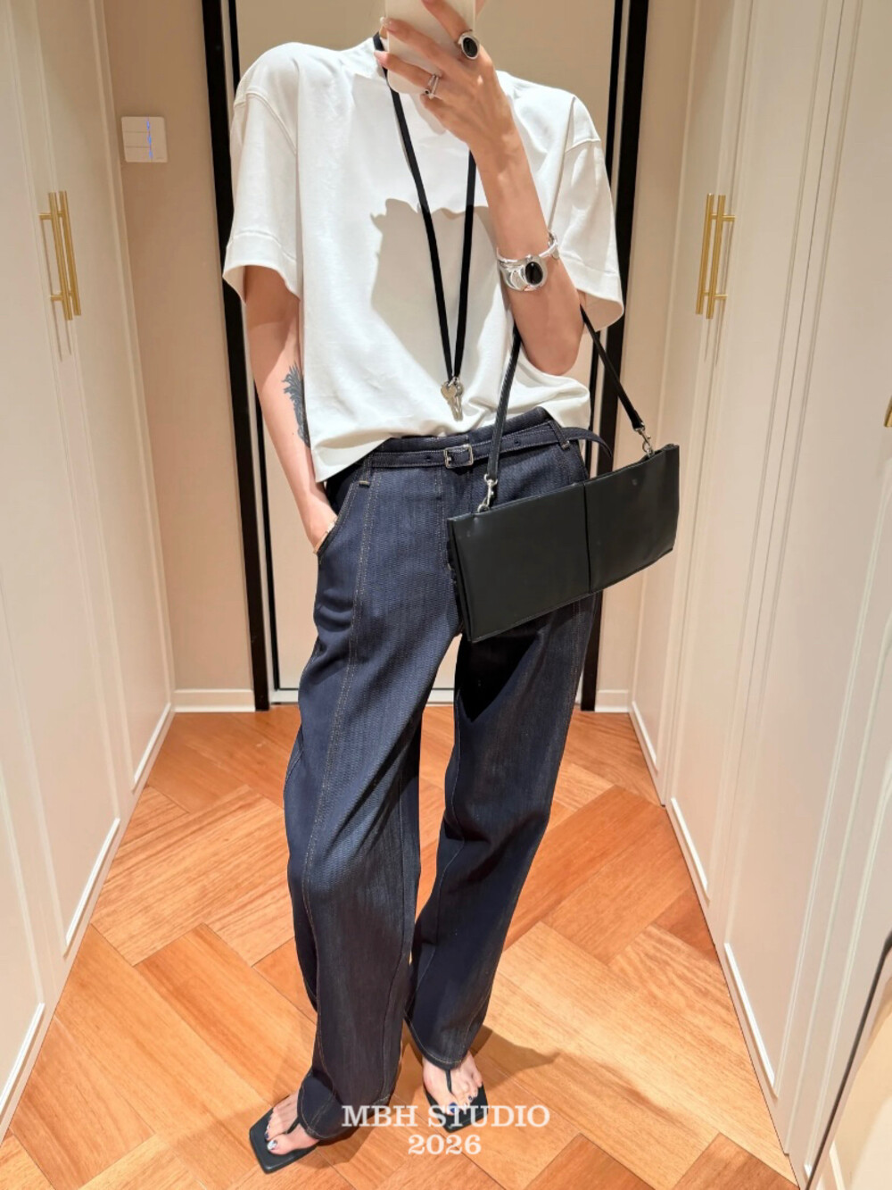 MBH Minimalist Envelope Clutch Top Layer Cowhide Shoulder Bag with Strap - Image 2