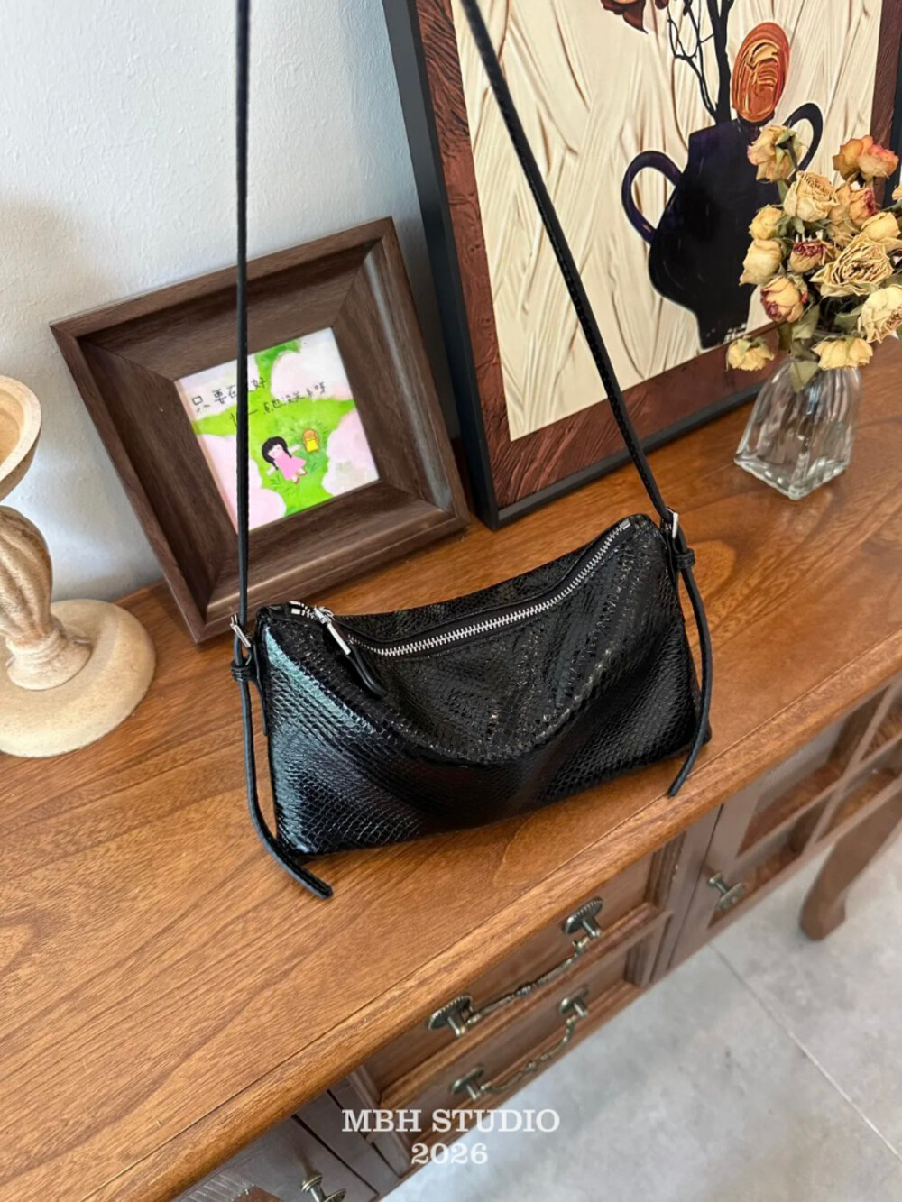 MBH Shimmering Lambskin Envelope Bag Minimalist Versatile Crossbody Shoulder Bag with Strap - Image 4