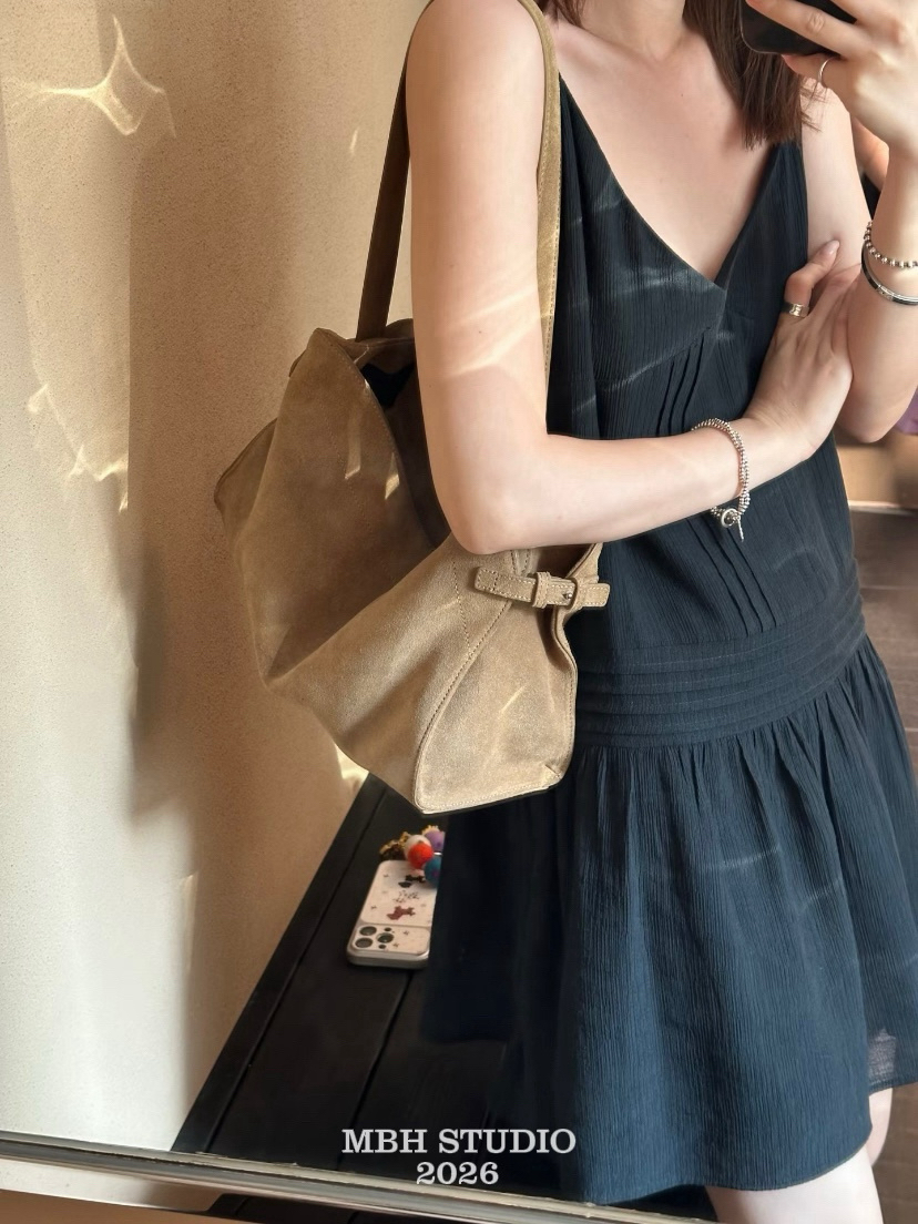 MBH Autumn Retro Matte Cowhide Tote Bag Large Capacity Commuter Shoulder Bag - Image 4