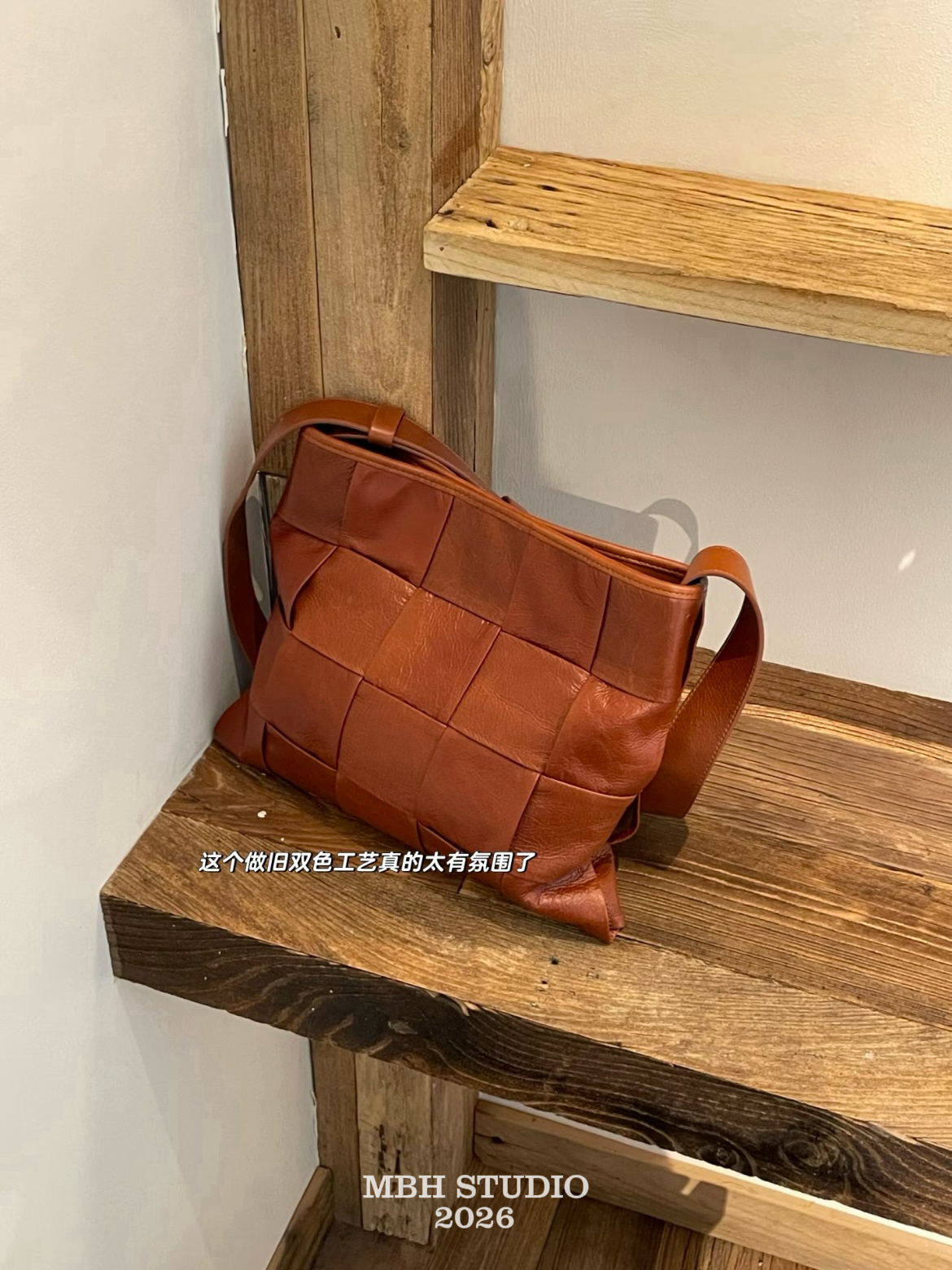 MBH Imported Top Grain Leather Woven Tote Bag Vintage Washed Texture Artistic Niche Shoulder Bag - Image 4