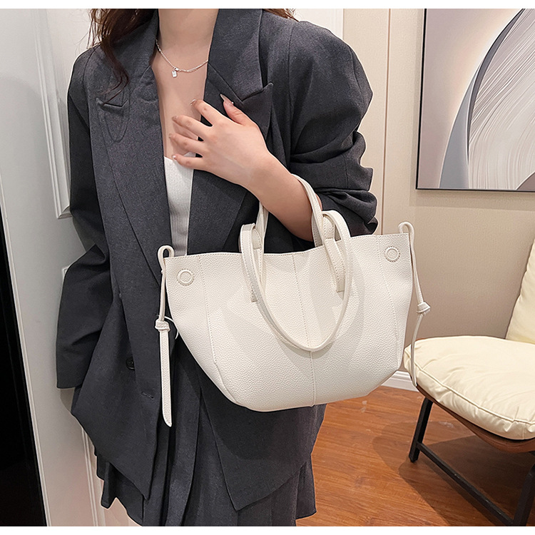 French Style Wing Bucket Tote Bag Women 2026 New Large Capacity Shoulder Bag - Image 2
